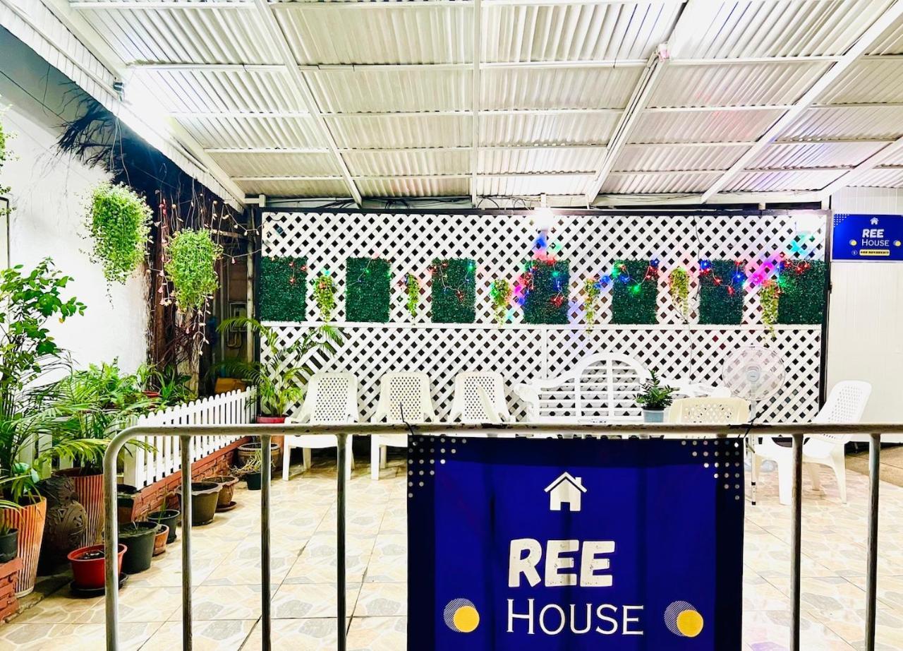 ホテル Reehouse@Soi Cowboy/Asoke Bts バンコク都 エクステリア 写真